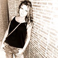 Victoria Andersen Photo 18
