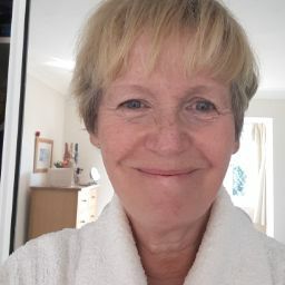 Anne Blackburn Photo 23