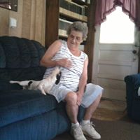 Faye Blake Photo 6