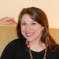 Beth Caldwell Photo 10