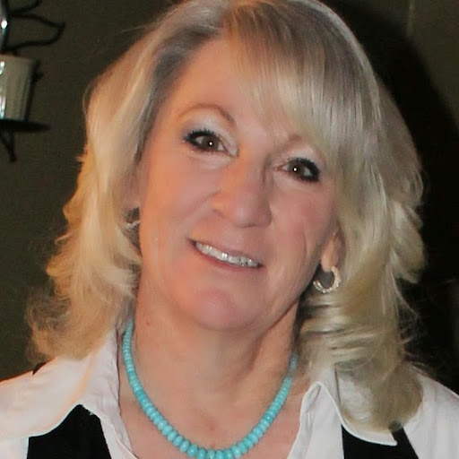 Debbie Sullivan Photo 35