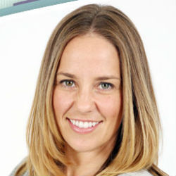 Leah Walker Photo 30