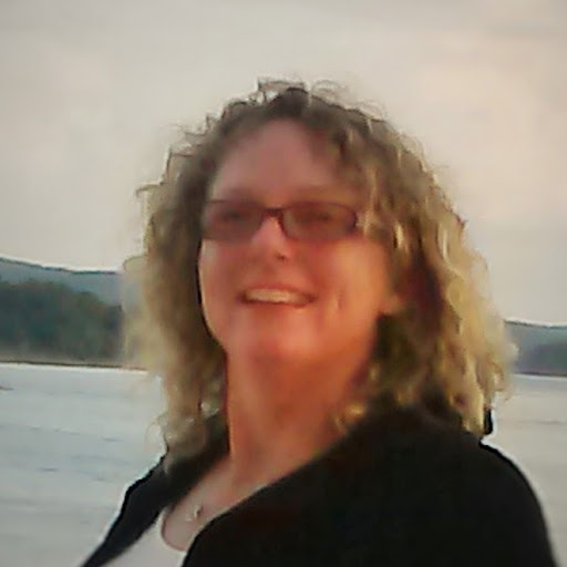 Debbie George Photo 7