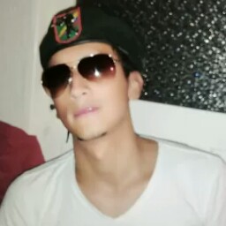 Arturo Vega Photo 20