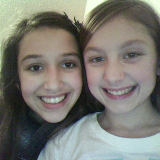 Shelby Gardner Photo 33