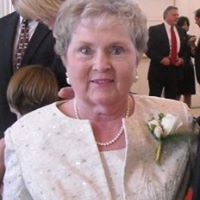 Catherine Lynch Photo 20