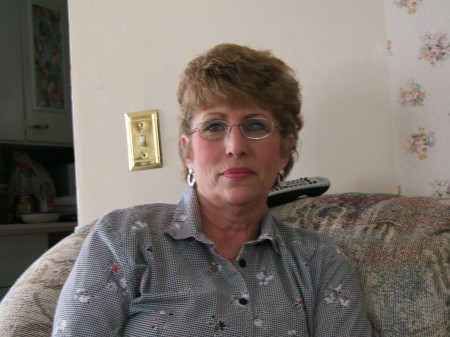 Linda Dunlap Photo 30