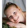 Julie Hood Photo 7