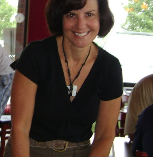 Diane Powers Photo 17