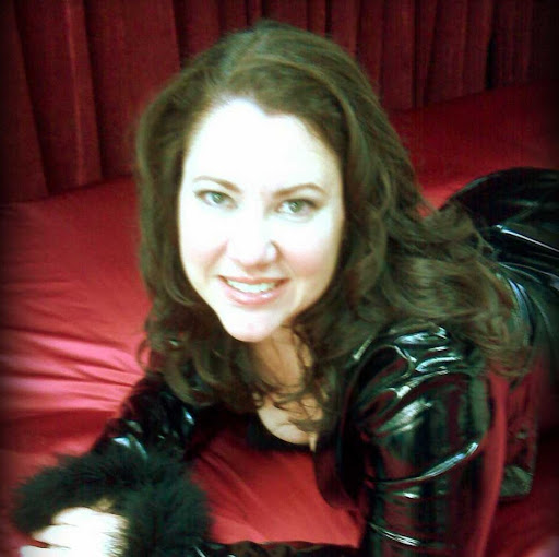 Laura Taylor Photo 40