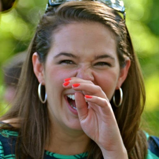 Ellen Smith Photo 42