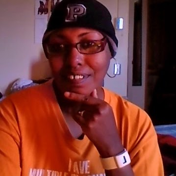 Brenda Holmes Photo 37