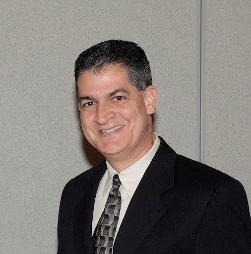 Richard Vega Photo 27