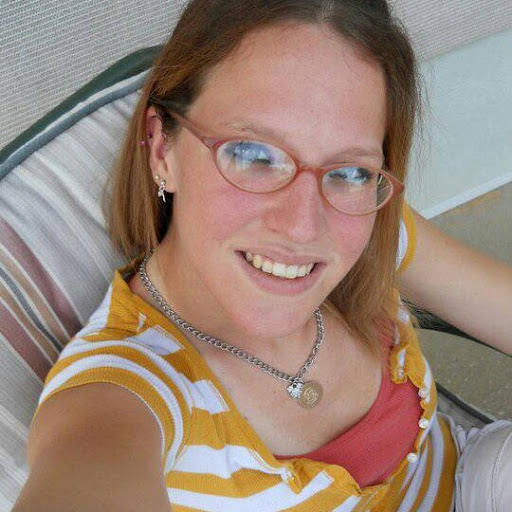 Bonnie Wood Photo 39