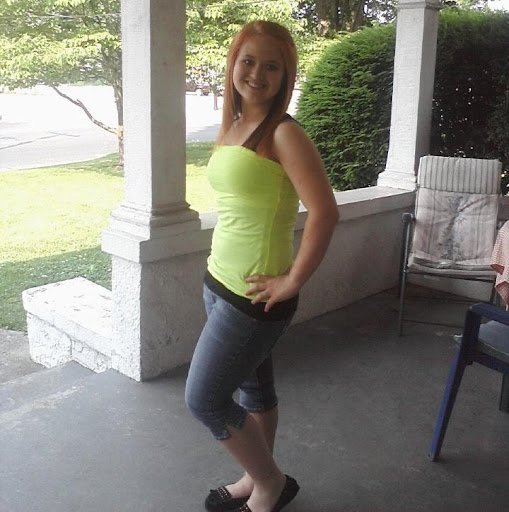 Jennifer Overton Photo 35