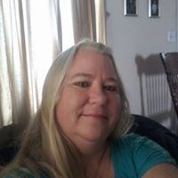 Michelle Pollitt Photo 10