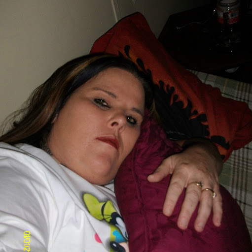 Bobbie Allen Photo 28
