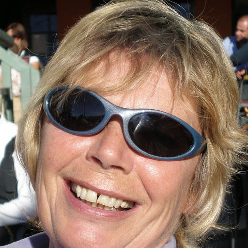 Linda Forbes Photo 27