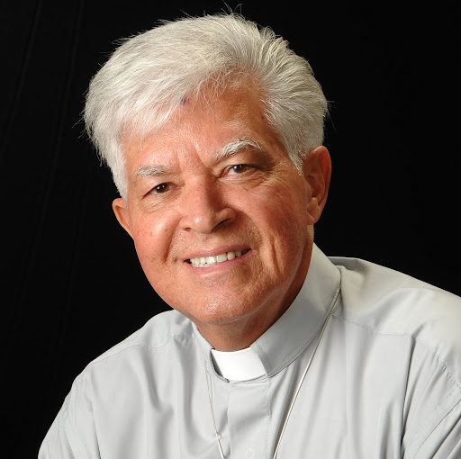 Raymond Hunter Photo 1