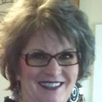 Linda Hooper Photo 15