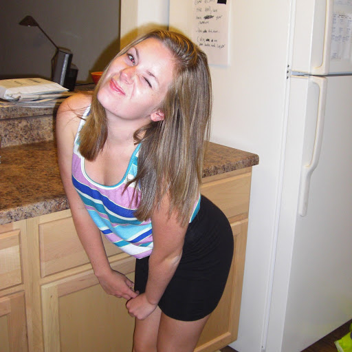 Kristina Clevinger Photo 4