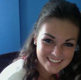 Shannon O'Connor Photo 17