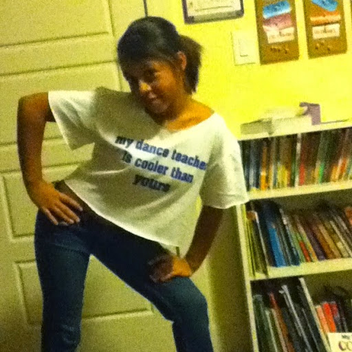 Olivia Hamilton Photo 9