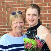 Sally Dunn Photo 30