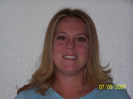Tiffany Tucker Photo 7