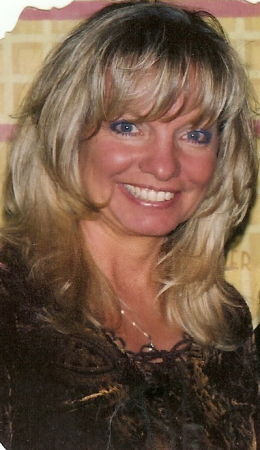 Carol Schultz Photo 12