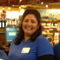 Jacqueline Murillo Photo 10