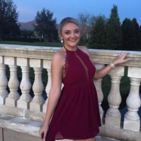 Allie Thompson Photo 13