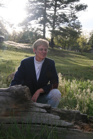 Liz Murphy Photo 21