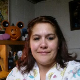 April Dewitt Photo 8