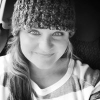 Sara Todd Photo 38