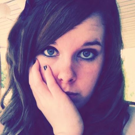 Tara Henson Photo 7