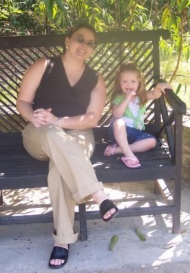 Christy Thompson Photo 11
