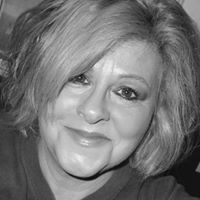 Paula Sparks Photo 11