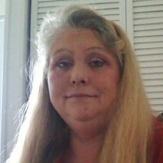 Lori Shields Photo 5