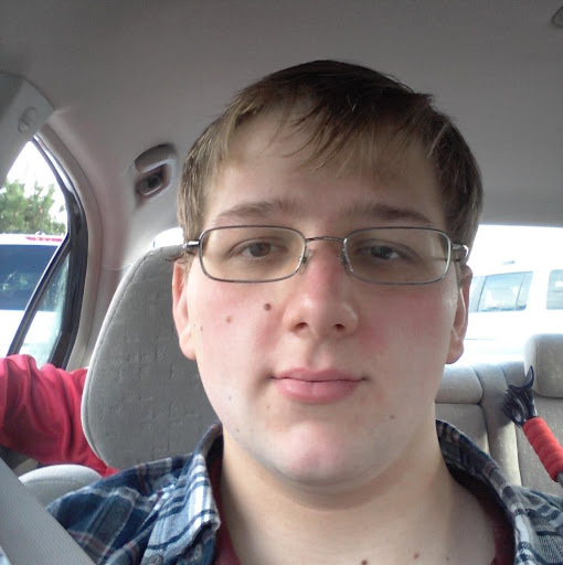 Tyler Bell Photo 40