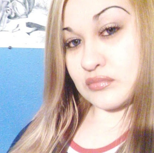 Elizabeth Perez Photo 18