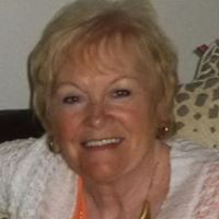 Margaret Devlin Photo 29