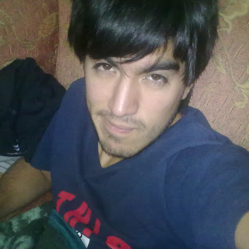 Michael Benavides Photo 44