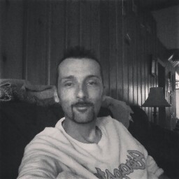 Robert Hobson Photo 22