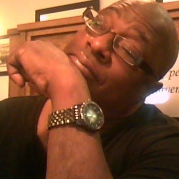 Edwin Moore Photo 9