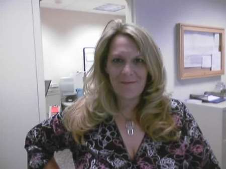 Debra Gore Photo 18