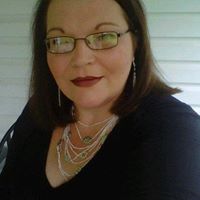 Jennifer Dodds Photo 9