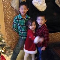 Angie Trinh Photo 10