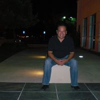 Victor Matos Photo 47