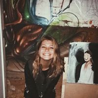 Chelsea Dawson Photo 9